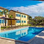 Olea Apartment