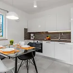 Apartment Olea *